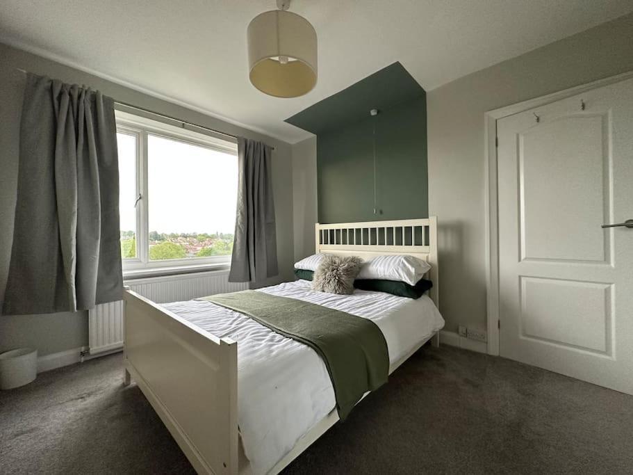 Stunning 5 Bed House In Chapel Allerton, Sleeps 9 Leeds  Exterior photo
